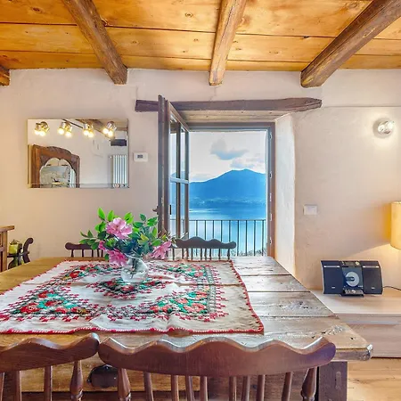 Apartment La Torretta Di Mozzola *