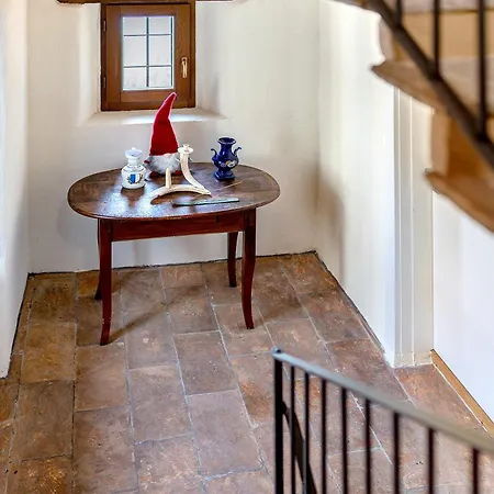 Apartment La Torretta Di Mozzola