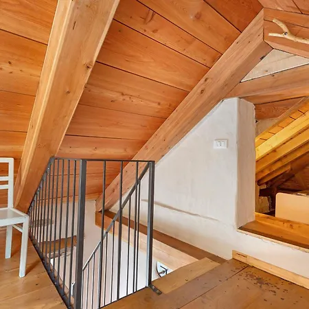 Apartment La Torretta Di Mozzola