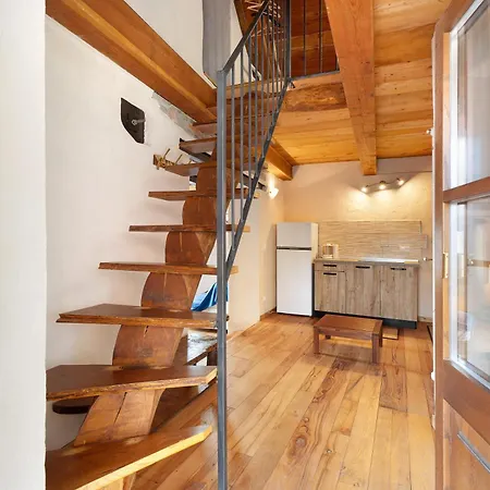 La Torretta Di Mozzola アパート オッジェッビオ