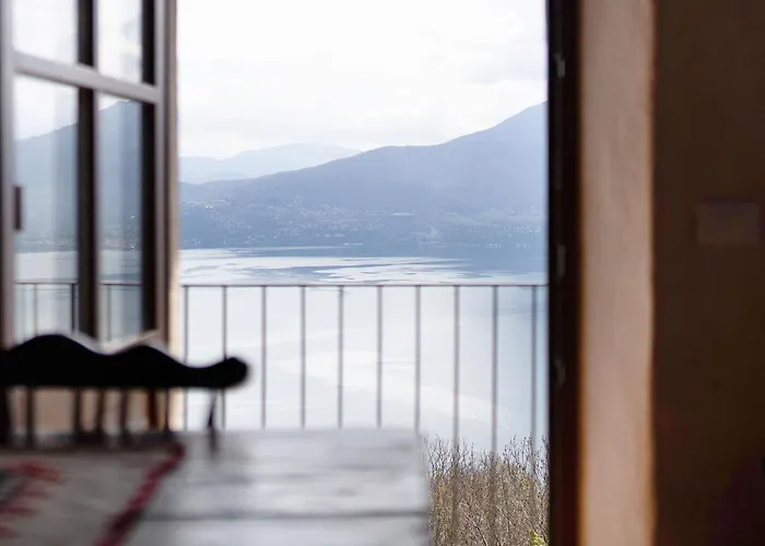 Διαμέρισμα La Torretta Di Mozzola Oggebbio